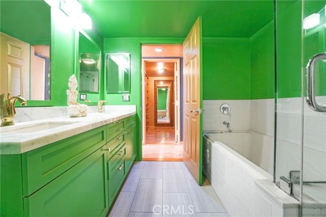 1129 Larrabee Street 10, West Hollywood, CA 90069