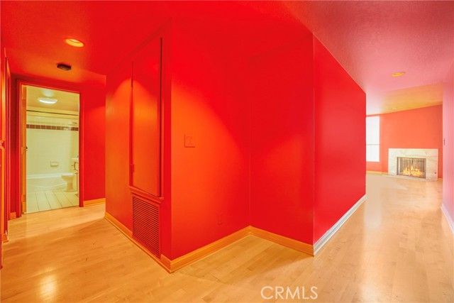 1129 Larrabee Street 10, West Hollywood, CA 90069