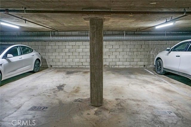 1129 Larrabee Street 10, West Hollywood, CA 90069