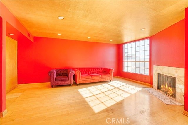 1129 Larrabee Street 10, West Hollywood, CA 90069