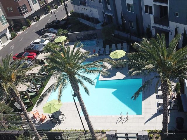 960 N Tangent Privado 303, Ontario, CA 91764