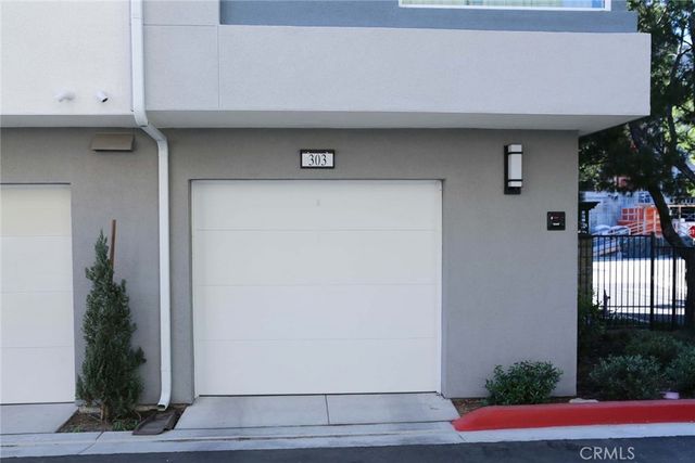 960 N Tangent Privado 303, Ontario, CA 91764