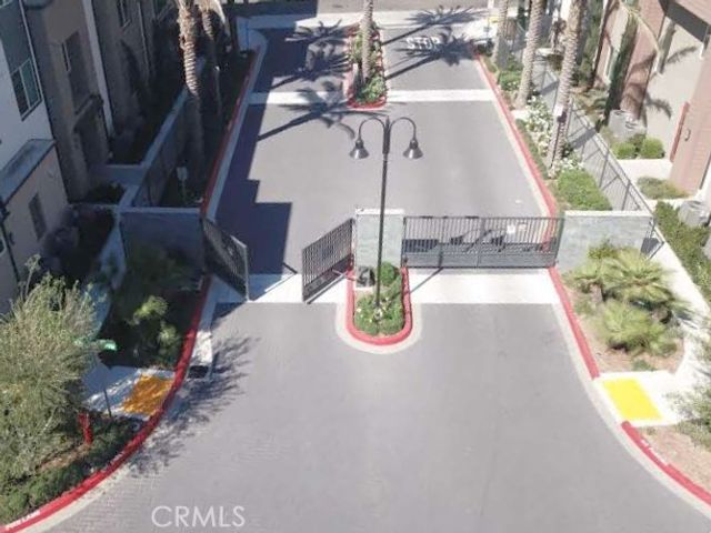 960 N Tangent Privado 303, Ontario, CA 91764