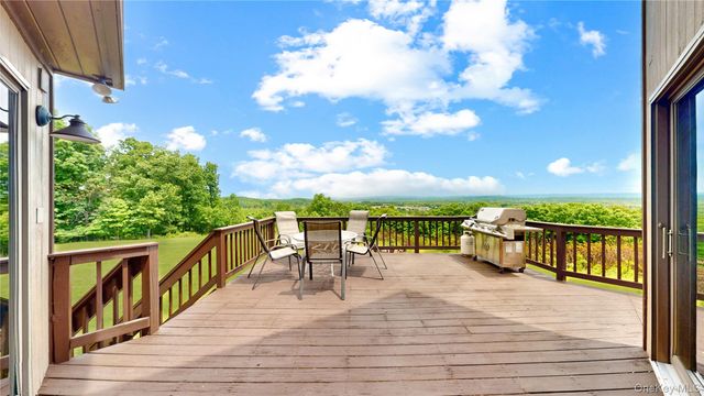 48 Lone Indian Trail, Middletown, NY 10940