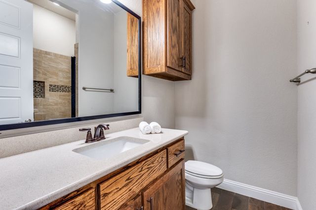 1403 Laurel Green Court, Arlington, TX 76005