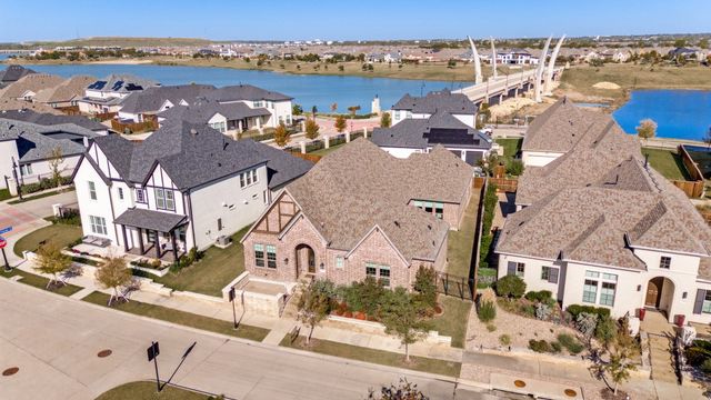 1403 Laurel Green Court, Arlington, TX 76005