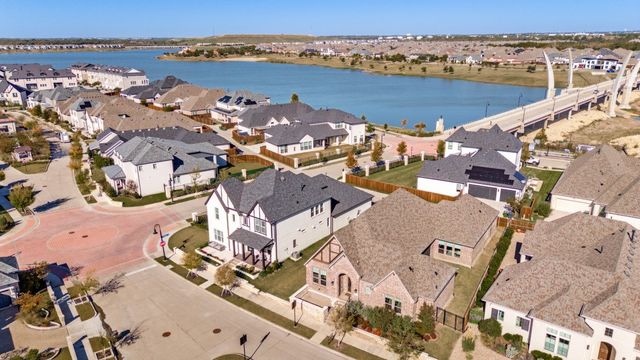 1403 Laurel Green Court, Arlington, TX 76005