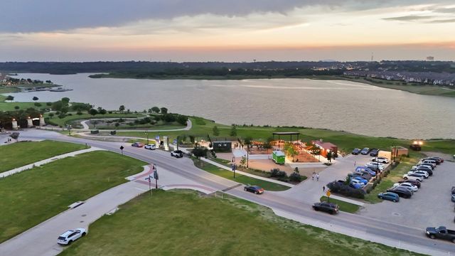 1403 Laurel Green Court, Arlington, TX 76005