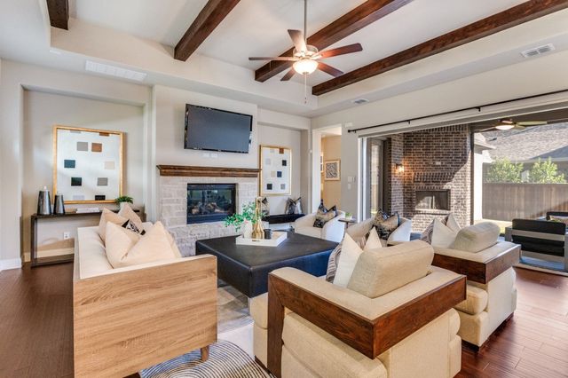 1403 Laurel Green Court, Arlington, TX 76005