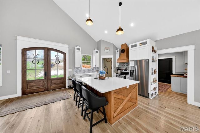 1870 Highway K, St Clair, MO 63077