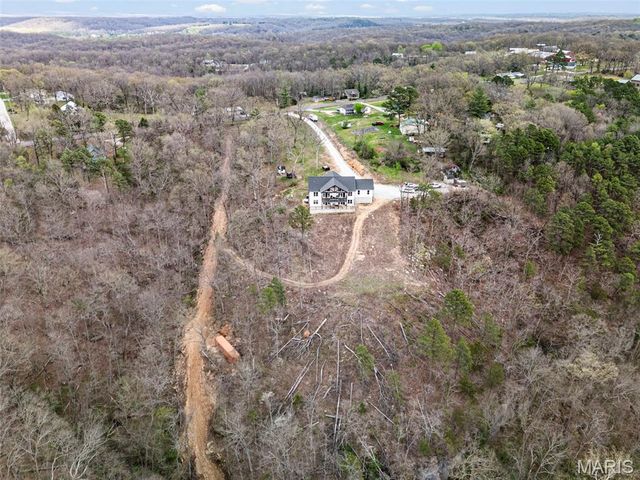 1870 Highway K, St Clair, MO 63077