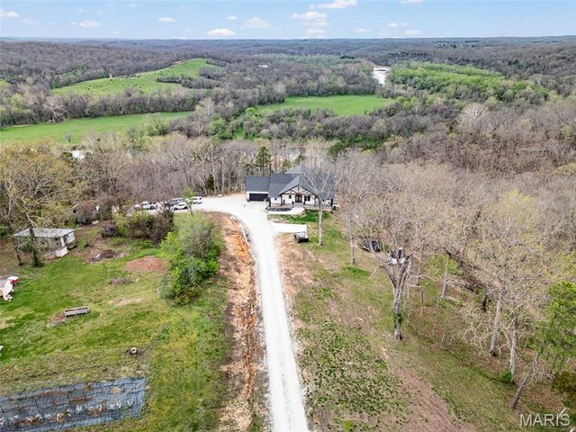 1870 Highway K, St Clair, MO 63077
