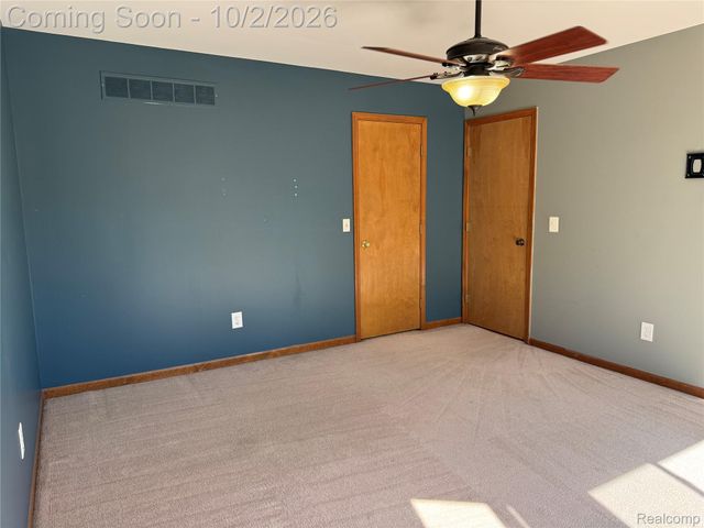 27210 Maple Wood Drive, Brownstown Charter Township, MI 48174