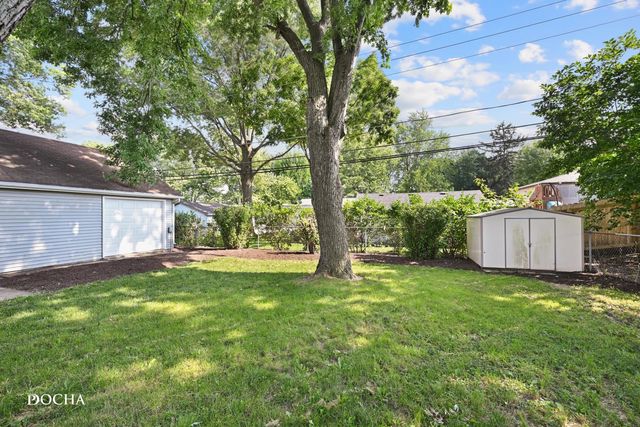 312 Oak Street, North Aurora, IL 60542