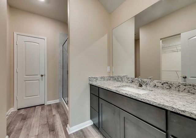 7600 Duck Bay Road, Fort Worth, TX 76120