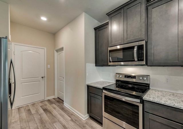 7600 Duck Bay Road, Fort Worth, TX 76120