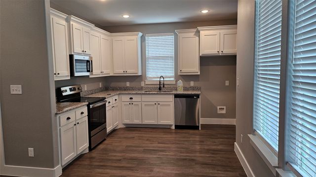 931 West Elm Street, Denison, TX 75020