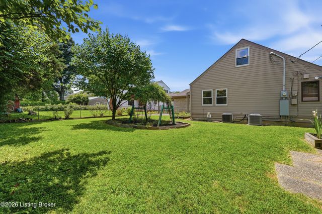 2815 Brookdale Ave, Louisville, KY 40220