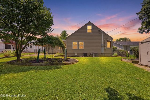 2815 Brookdale Ave, Louisville, KY 40220