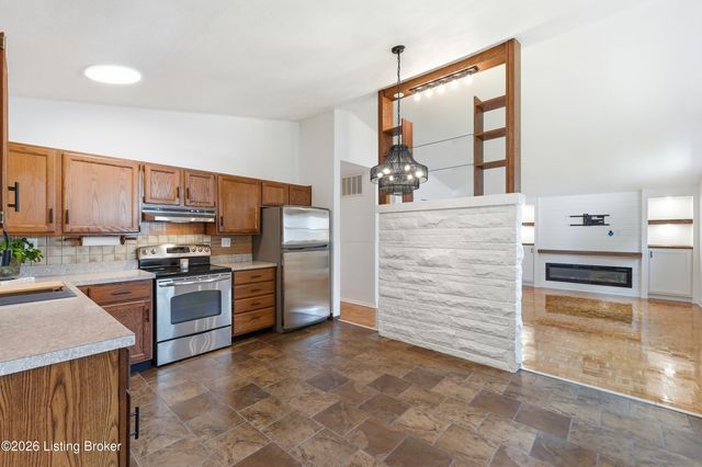 2815 Brookdale Ave, Louisville, KY 40220
