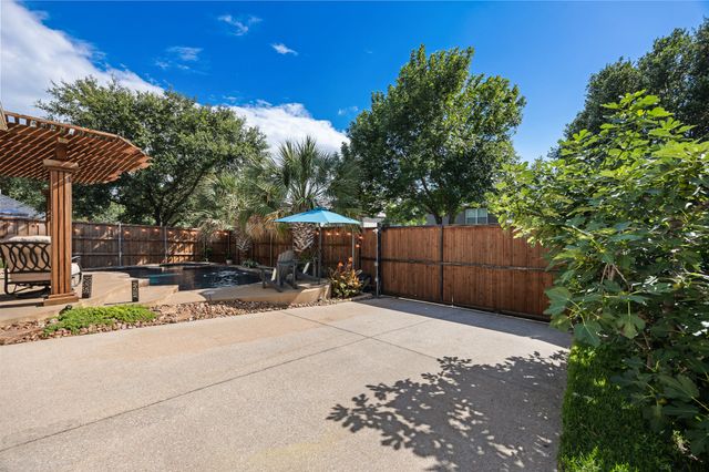 1370 White Sand Drive, Rockwall, TX 75087