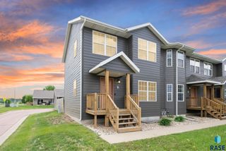 1812 S Mulberry Ave Unit K, Brandon, SD 57005
