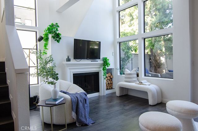 1310 E Orange Grove Boulevard 113, Pasadena, CA 91104