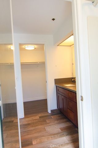 1310 E Orange Grove Boulevard 113, Pasadena, CA 91104