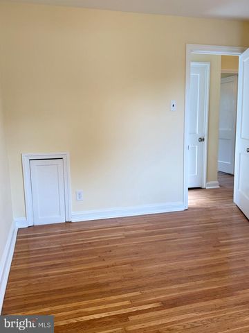 249 GLENDALE RD, Upper Darby, PA 19082