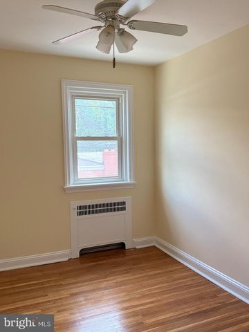 249 GLENDALE RD, Upper Darby, PA 19082