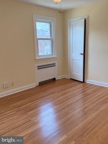 249 GLENDALE RD, Upper Darby, PA 19082