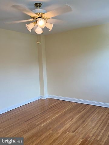 249 GLENDALE RD, Upper Darby, PA 19082