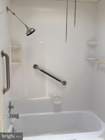 249 GLENDALE RD, Upper Darby, PA 19082