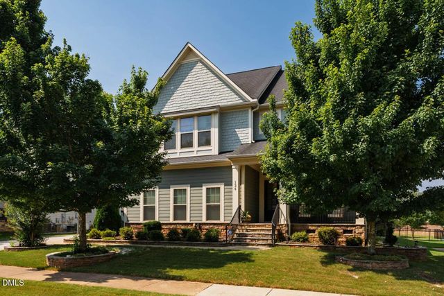 124 Restonwood Drive, Apex, NC 27539