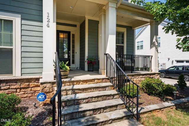 124 Restonwood Drive, Apex, NC 27539