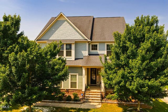 124 Restonwood Drive, Apex, NC 27539