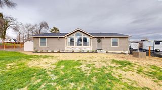 84303 N 451 Pr Ne, West Richland, WA 99353