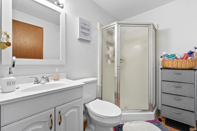 3516 Debeney Drive, Fort Wayne, IN 46816