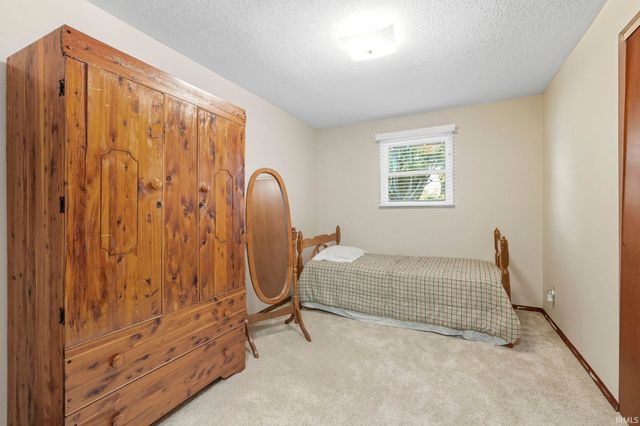 3516 Debeney Drive, Fort Wayne, IN 46816