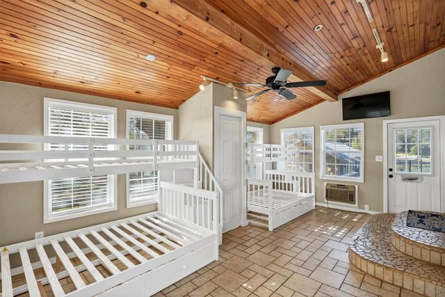 3814 Pawnee Court, Granbury, TX 76048