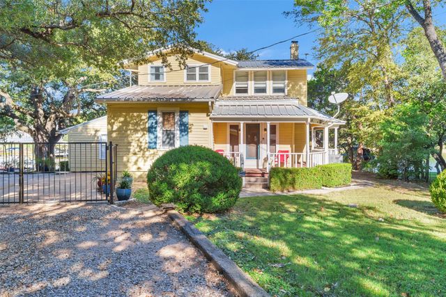 3814 Pawnee Court, Granbury, TX 76048