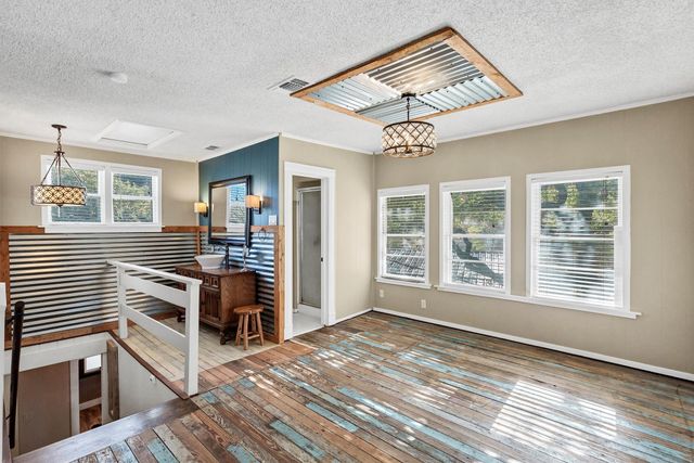 3814 Pawnee Court, Granbury, TX 76048