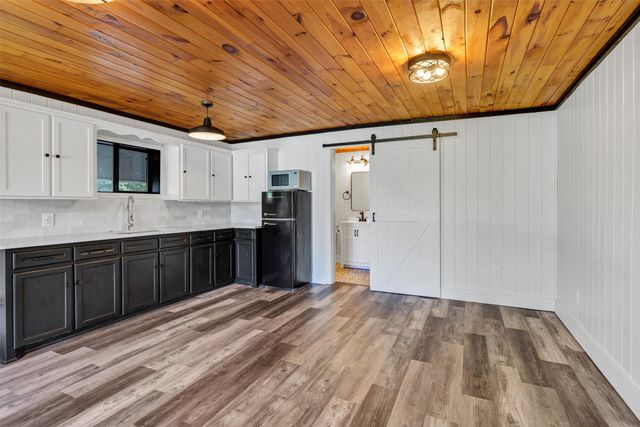 3814 Pawnee Court, Granbury, TX 76048