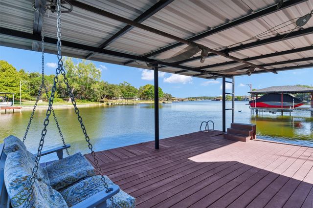 3814 Pawnee Court, Granbury, TX 76048