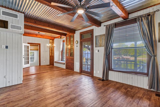 3814 Pawnee Court, Granbury, TX 76048