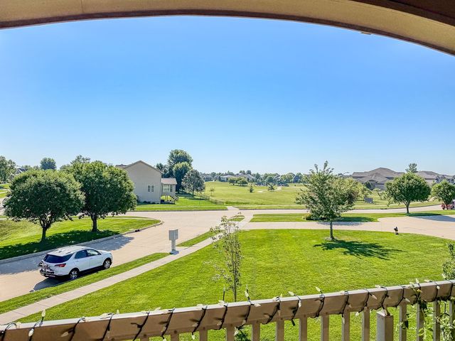 2702 NE Oak Drive 2, Ankeny, IA 50021