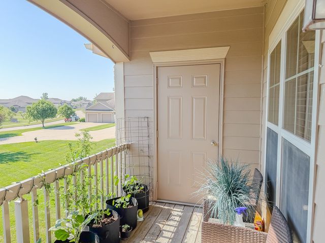 2702 NE Oak Drive 2, Ankeny, IA 50021