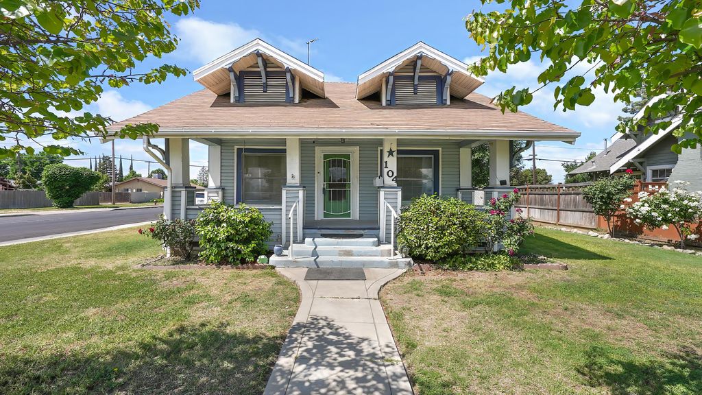 Image 1 of property listing at 104 N Orange Avenue, Exeter, CA 93221