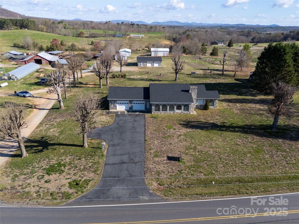 2022 Friendship Church Road, Taylorsville, NC 28681