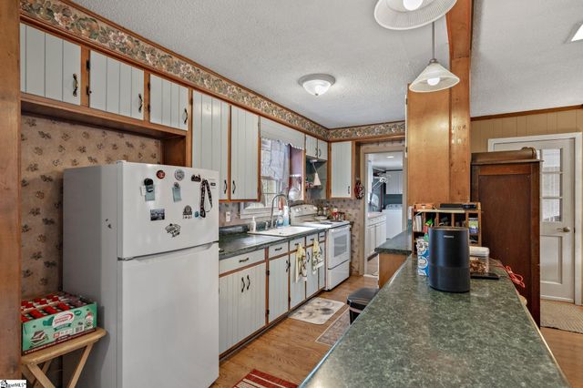 231 Cloverhill Drive, Anderson, SC 29624